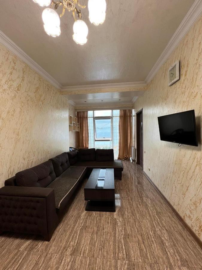 באטומי Apartment On Khimshiashvili 1 מראה חיצוני תמונה